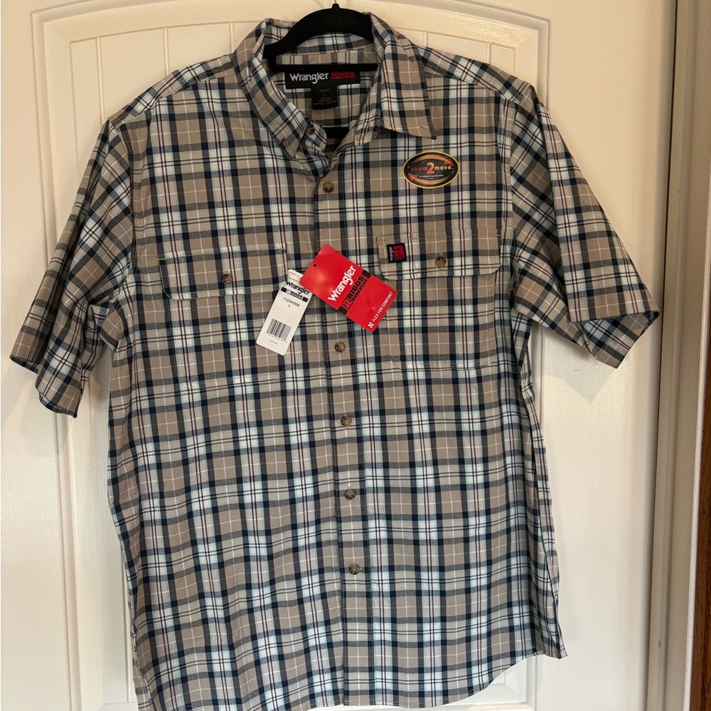 Wrangler Men's Casual Plaid Shirt - Black, Blue, White